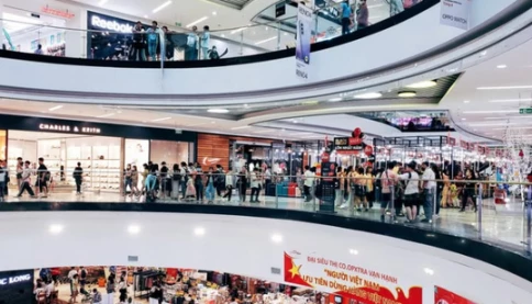 Khi Vạn Hạnh Mall chân thành