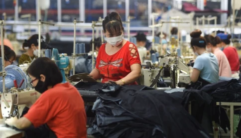 Thu nhập người lao động tăng, nhưng đừng quay sang nhìn giá cả...