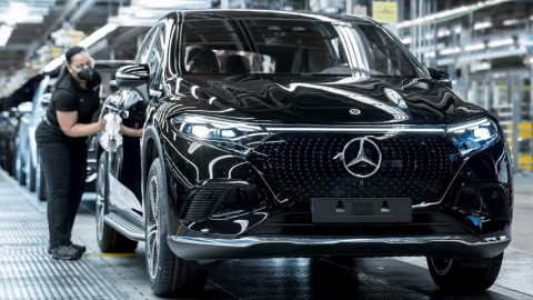 Vì sao Mercedes quyết định 'chơi lớn' với xe điện tại Trung Quốc?