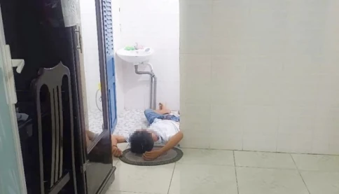 Danh tính người đàn ông tử vong cạnh vỉ thuốc 'đặc biệt' khi vào nhà nghỉ với 1 người phụ nữ