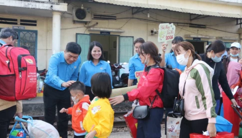 Công đoàn không phải một phần 'phụ lục' trong bộ máy hành chính