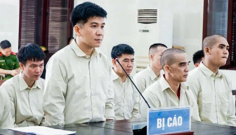 Đường dây “khủng” sản xuất và tiêu thụ hàng triệu cuốn sách giáo khoa giả bị phanh phui