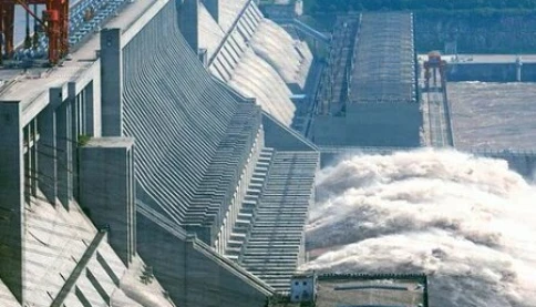 Đập Tam Hiệp của Trung Quốc làm chậm quá trình quay của Trái Đất và kéo dài ngày của chúng