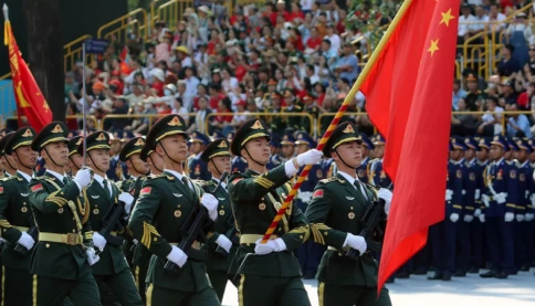 Đoàn diễu binh Trung Quốc hát vang "Như có Bác Hồ trong ngày vui đại thắng"!