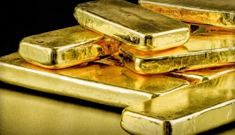 Giá vàng giảm từ đỉnh, sắp tiến tới 3.000 hay 3.700 USD/ounce?