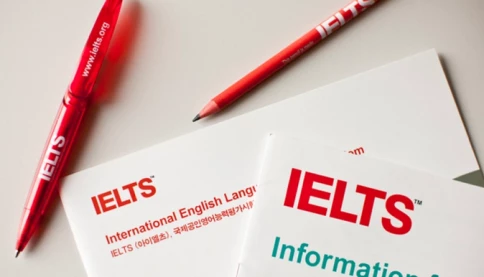 Các trường đại học xét tuyển học bạ kết hợp IELTS năm 2025