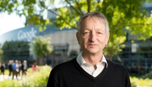 'Bố già' Geoffrey Hinton: Phát triển AI như nuôi hổ con