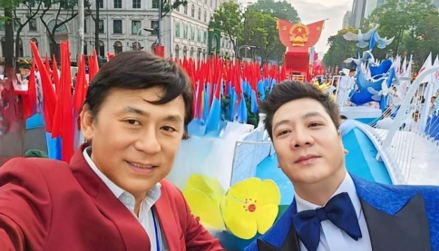 Hai Nghệ sĩ nhân dân hát mở màn Lễ diễu binh, diễu hành 30/4/2025