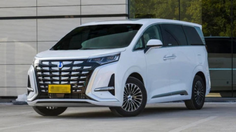 Vì sao Mercedes từ bỏ "miếng bánh" liên doanh ở Trung Quốc?