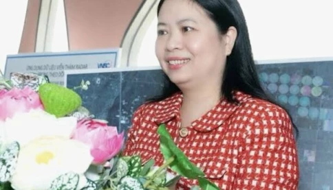 Phó hiệu trưởng có tên độc lạ, cả nước ai cũng gọi nhiều lần trong đời