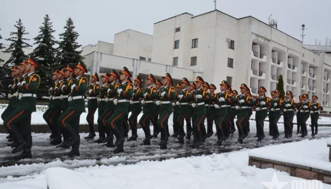 Tuyết rơi dày ở Moscow, đoàn Quân đội nhân dân Việt Nam tiếp tục luyện tập