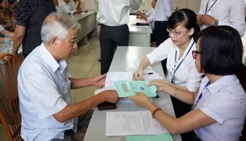 Cán bộ, công chức cấp xã nào được hưởng chế độ nghỉ hưu trước tuổi, thôi việc theo nghị định 178?