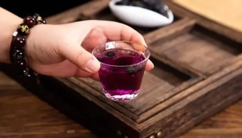 Sau 50 tuổi, đừng làm "3 việc" quá siêng năng, không có lợi cho sức khỏe và dễ mắc bệnh