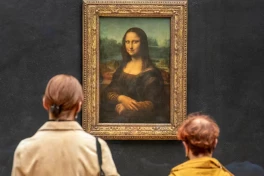Điều gì làm cho Mona Lisa trở thành bức tranh nổi tiếng nhất thế giới?