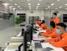 Đều là năng lượng, vì sao giá điện tăng trong khi xăng dầu giảm?