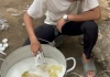 Nước hoa "Made in Dubai (UAE)" được sản xuất bằng máy đánh trứng ở Đồng Xoài