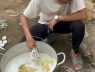 Nước hoa "Made in Dubai (UAE)" được sản xuất bằng máy đánh trứng ở Đồng Xoài