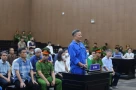 Chủ doanh nghiệp buôn lậu đất hiếm học hết lớp 8, bật khóc tại tòa: "Cái gì tôi cũng nhận hết, không sao đâu"