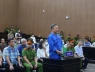 Chủ doanh nghiệp buôn lậu đất hiếm học hết lớp 8, bật khóc tại tòa: "Cái gì tôi cũng nhận hết, không sao đâu"