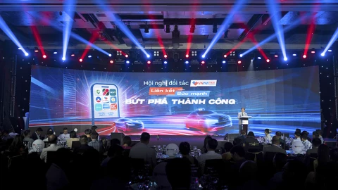Lần đầu tiên 200 hãng taxi cả nước tụ họp ở Hà Nội vì một ứng dụng