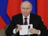 Ha, người đàn ông lịch lãm Putin cuối cùng cũng bị bắt gặp... chửi thề
