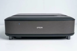 Trên tay Epson EH-LS650B: máy chiếu siêu gần 4K độ sáng cao