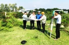 Tạm dừng kiểm kê đất đai, đề xuất đưa việc cấp sổ đỏ về xã: Cơ hội cải cách mạnh mẽ trong quản lý đất đai