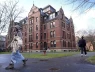 Tòa án chặn lệnh cấm đối với Đại học Harvard