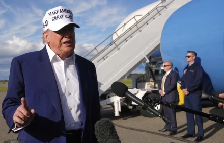 Donald Trump tức giận khi Nga tấn công vào các thành phố Ukraine