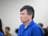 "Nghề làm quan chức" sướng thế nhỉ: Cựu vụ phó Bộ Công Thương từng được đưa cả xấp sổ đỏ để... chọn nhà