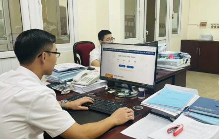Dừng thu đoàn phí, kinh phí công đoàn từ 1.6