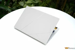 Cận cảnh ASUS Zenbook S 14: Laptop AI mỏng nhẹ chuẩn Copilot+ PC với chip Intel Lunar Lake đầu tiên tại Việt Nam
