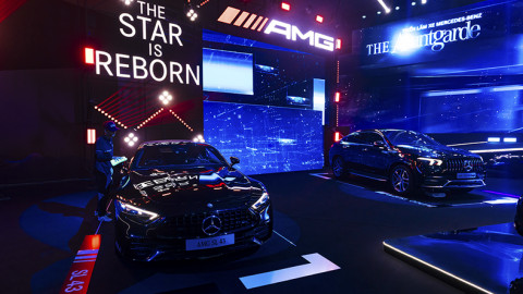 Mercedes-Benz Việt Nam tự mở triển lãm xe riêng ở Hà Nội