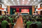 Thiếu tướng công an Nguyễn Thị Xuân nhận quyết định nghỉ hưu