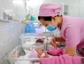 Mức tiền thưởng cho phụ nữ sinh đủ 2 con trước 35 tuổi: Có được trợ cấp 3 triệu đồng/tháng thật không?