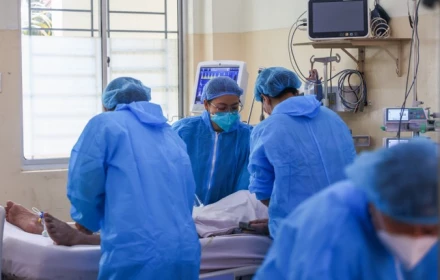 Ca Covid-19 tại TP.HCM tăng, hai người tử vong