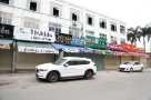 Thủ phủ thời trang lớn nhất miền Bắc: Cửa đóng then cài giữa mùa làm ăn