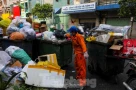 “Cân rác tính tiền”: Bộ Nông nghiệp và Môi trường thúc các địa phương thu phí theo lượng rác thải