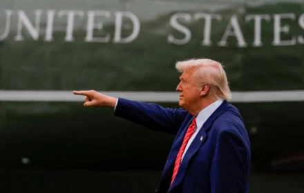 Donald Trump ký sắc lệnh cấm công dân 12 quốc gia nhập cảnh Mỹ