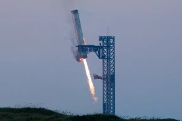 Mechazilla: đũa thần giúp SpaceX thực hiện pha "lùi chuồng" đỉnh cao