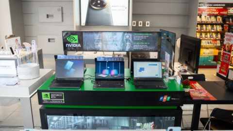 FPT Shop khai trương hai điểm trải nghiệm Laptop AI hợp tác cùng Nvidia tại Hà Nội và TP.HCM