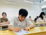 Tại sao đề nghị luận xã hội thi vào 10 Hà Nội năm 2025 gây tranh cãi?