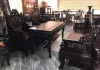 Một bộ bàn ghế, một sự nghiệp gãy gập