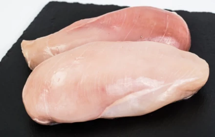 Những sọc trắng bạn thấy trên ức gà là gì?