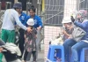 Câu chuyện cảm động của cậu học sinh 2k6 đưa em đi thi vào 10 chuyên Hà Nội