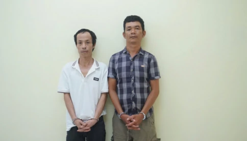 Bắt 2 người phát tán clip bà Phương Hằng xúc phạm Trung tướng Lê Hồng Nam