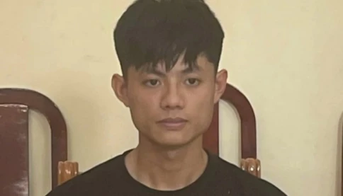 Bắt khẩn cấp thanh niên lợi dụng thiếu nữ say bia, đưa vào nhà nghỉ hiế.p dâ.m