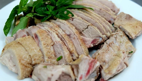 Tại sao kiêng ăn thịt vịt đầu tháng?
