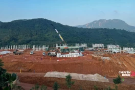 Làng Nủ được xây dựng bằng gạch bê tông chưng áp. Vậy gạch bê tông chưng áp là gì? Ưu nhược điểm ra sao?