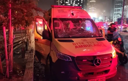Tên lửa Iran rơi xuống Tel Aviv trong đợt tấn công mới nhất, ít nhất 63 người bị thương, một người tử vong
